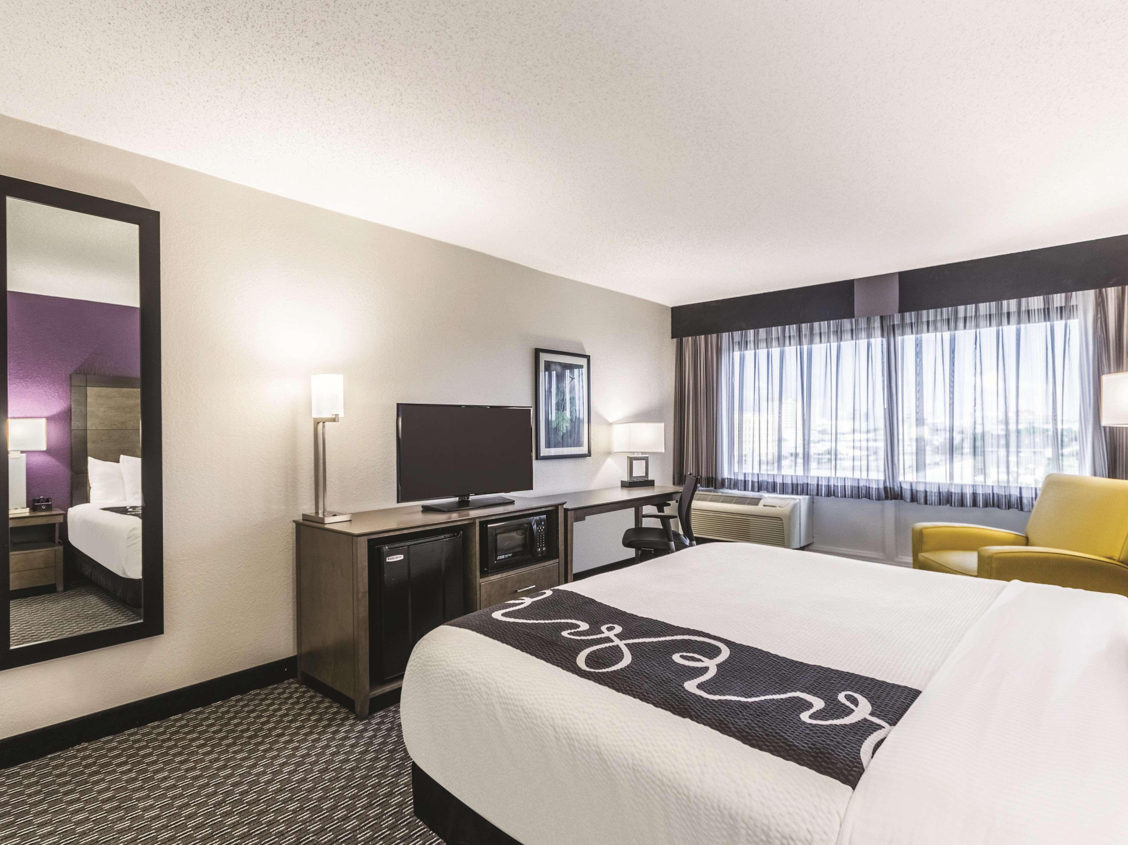 La Quinta By Wyndham Virginia Beach Esterno foto